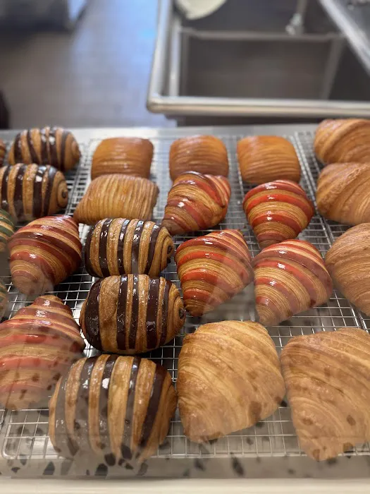 LELU Patisserie Picture 1