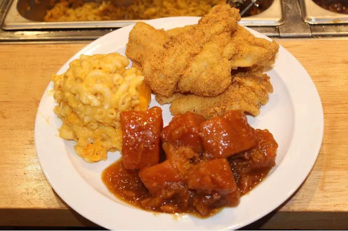 Paula's Soul Food Cafe Picture 9