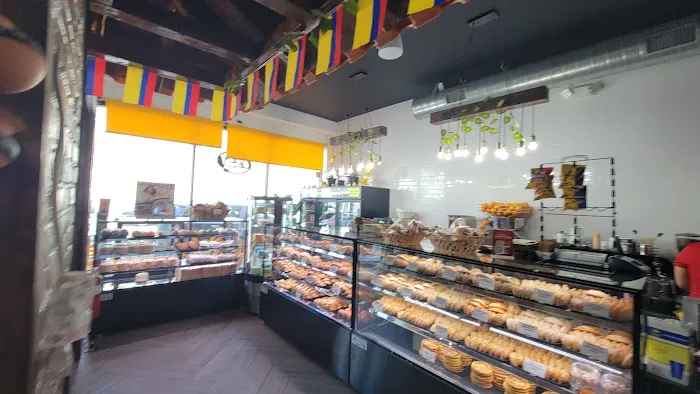 Colombia Bakery factory Hackensack Picture 2