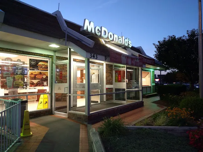 McDonald's Picture 3