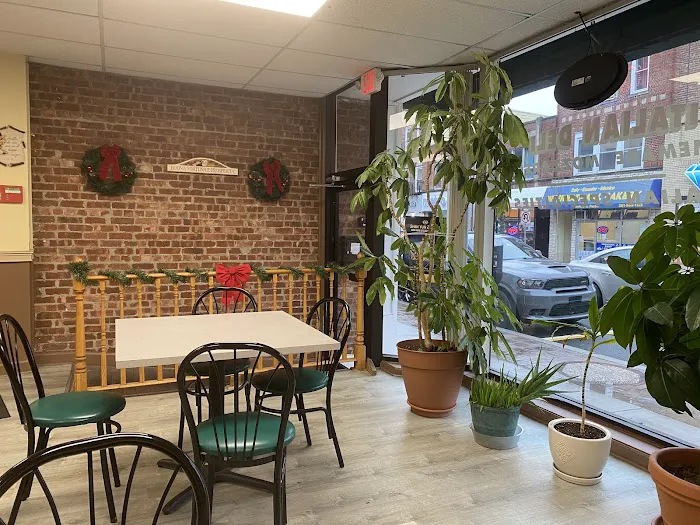 V & T Salumeria Inc Picture 3