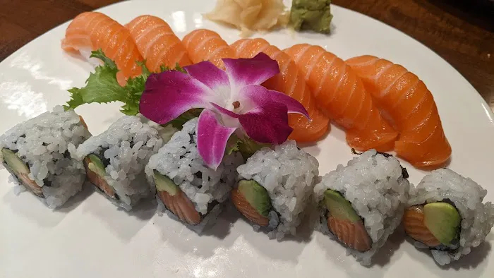 Oishi Sushi Picture 1