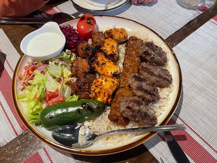 El Turco Grill Picture 10