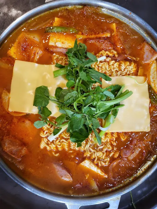 음메꿀꿀 Moo & Oink Korean BBQ Restaurant Picture 1