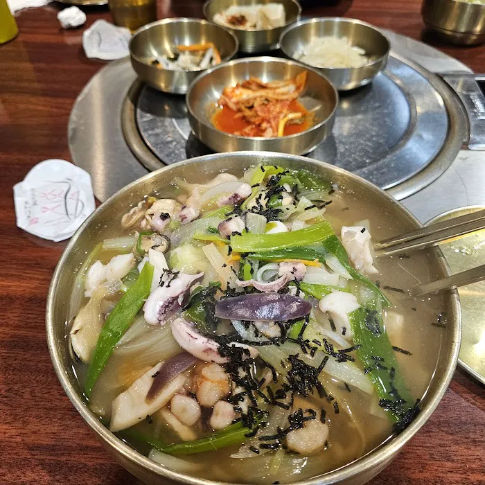 음메꿀꿀 Moo & Oink Korean BBQ Restaurant Picture 10