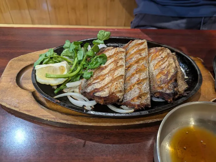 음메꿀꿀 Moo & Oink Korean BBQ Restaurant Picture 4