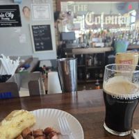 The Colonial Bar ico