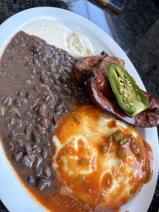 Belen deli Picture 1
