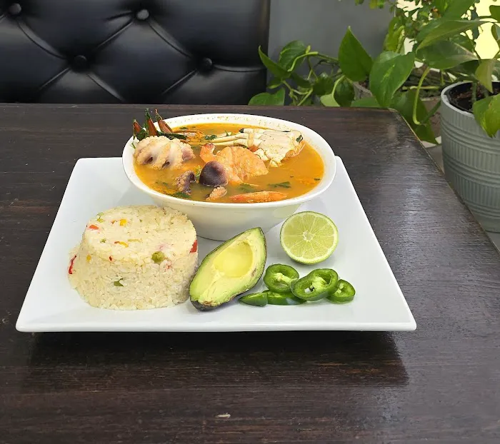Roxy Restaurant Picture 10