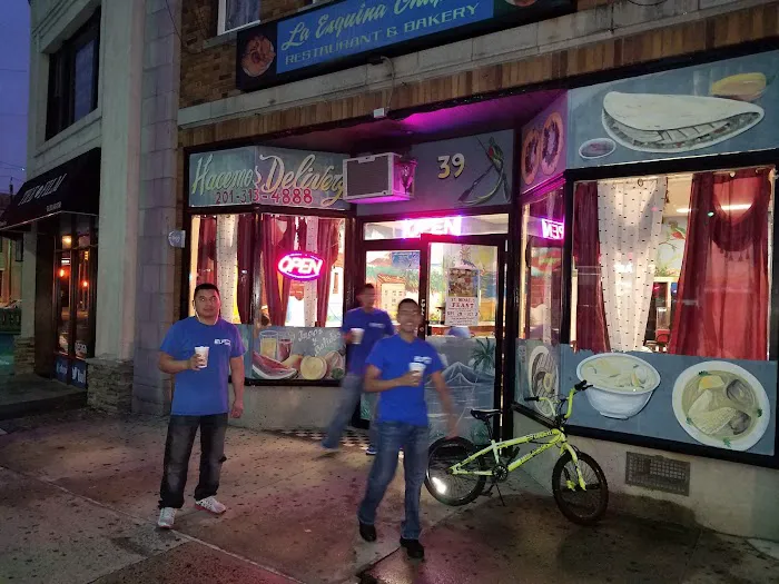 La Esquina Chapina Picture 6