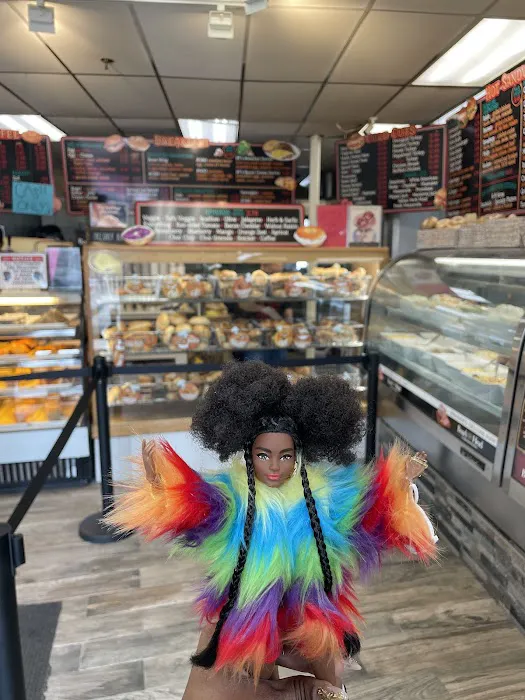 Bagel Twist & Deli Picture 8
