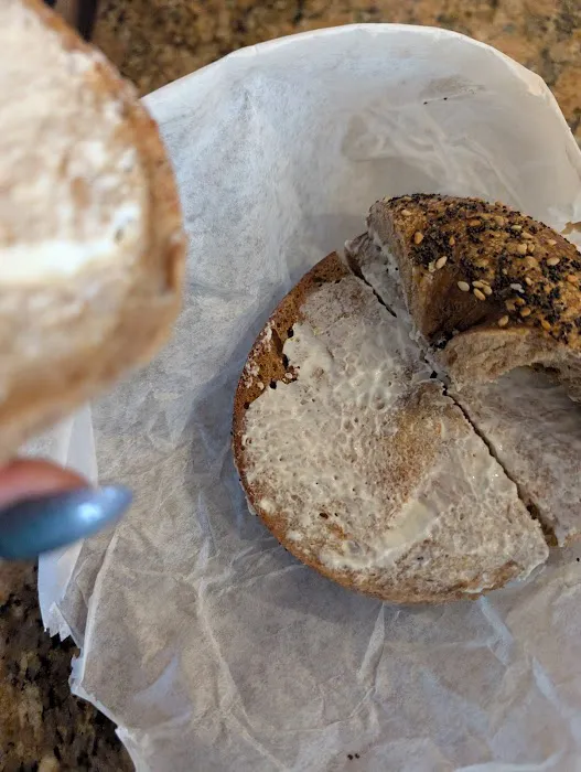 Bagel Twist & Deli Picture 10