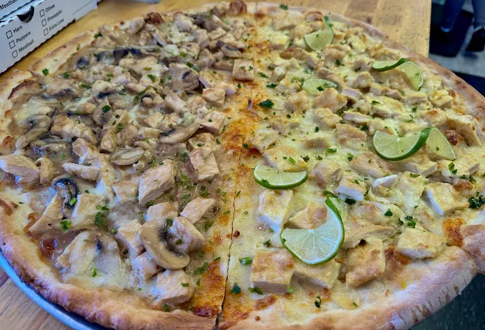 Morales Pizzeria Restaurant Picture 8