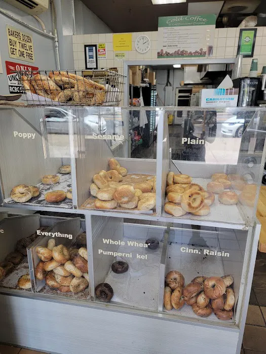 Teaneck Road Hot Bagels Picture 10