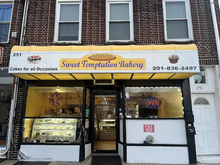 Sweet Temptation Bakery Picture 8