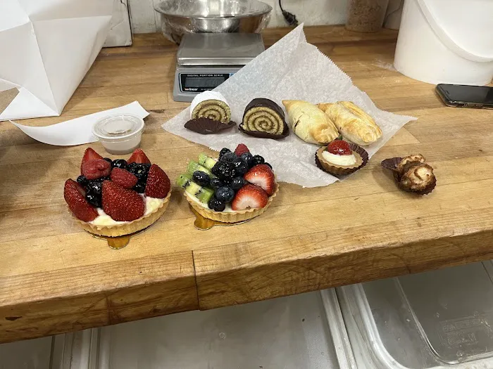 Sweet Temptation Bakery Picture 2