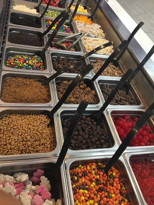 Yo-Delight Frozen Yogurt Picture 6