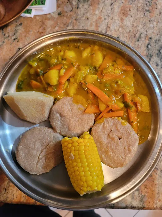 Jhaynyne Vegan Lyfe Picture 1