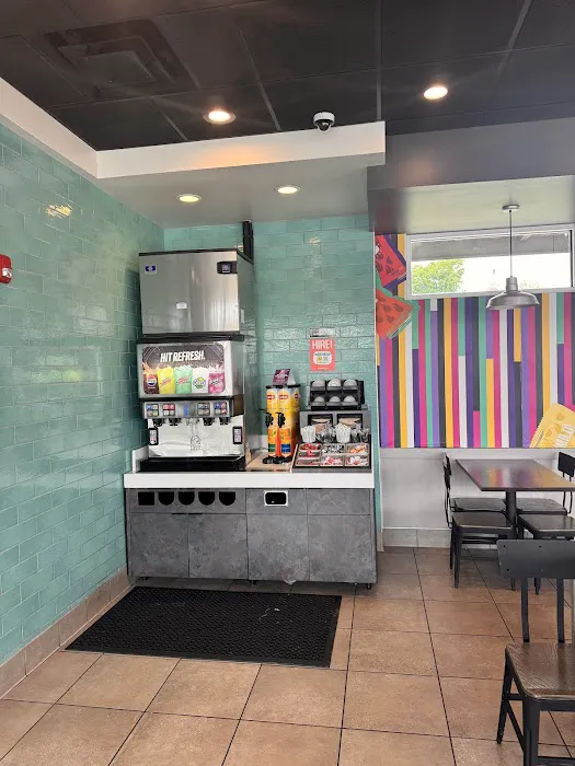 Taco Bell Picture 2