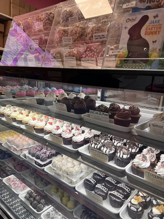 Sweet Avenue Bake Shop Picture 7
