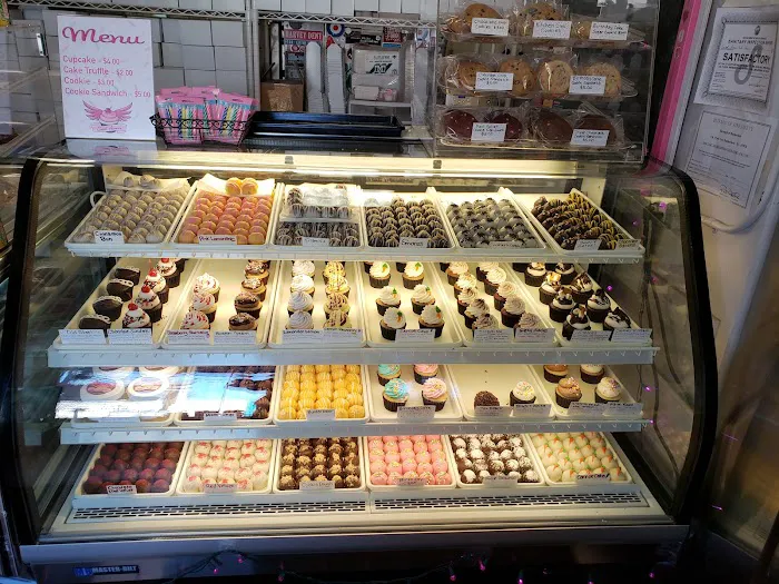 Sweet Avenue Bake Shop Picture 5