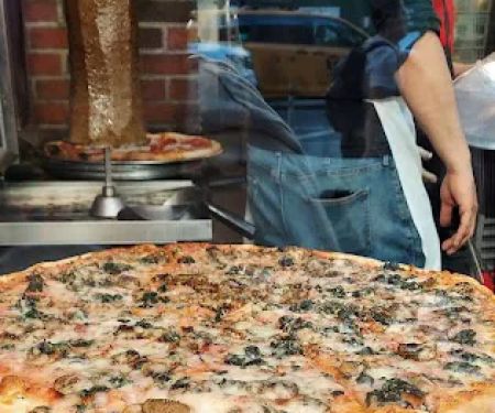 Papa's Pizzeria