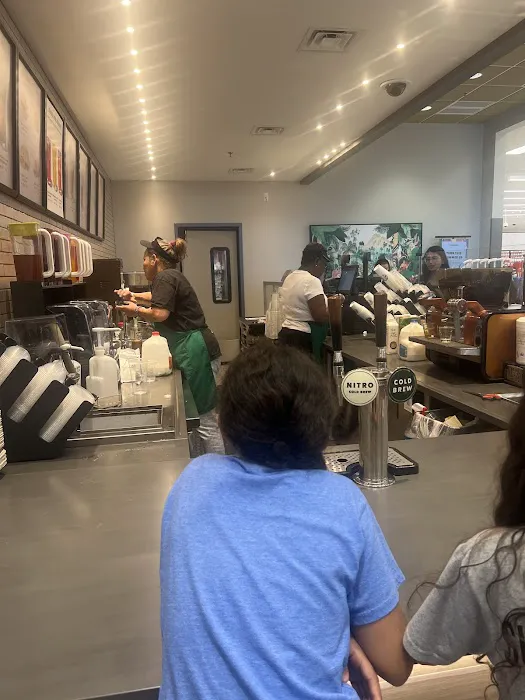 Starbucks Picture 5