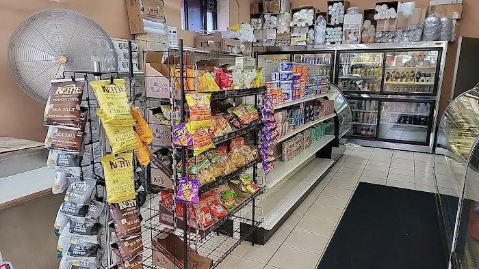 Deli & Vine LLC Picture 6
