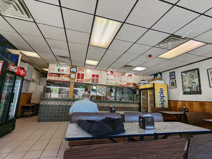 Sonny's Pizzeria & Restaurant Picture 10