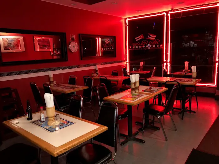 Mis Raices Restaurant Picture 2