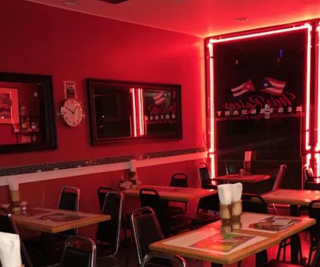 Mis Raices Restaurant