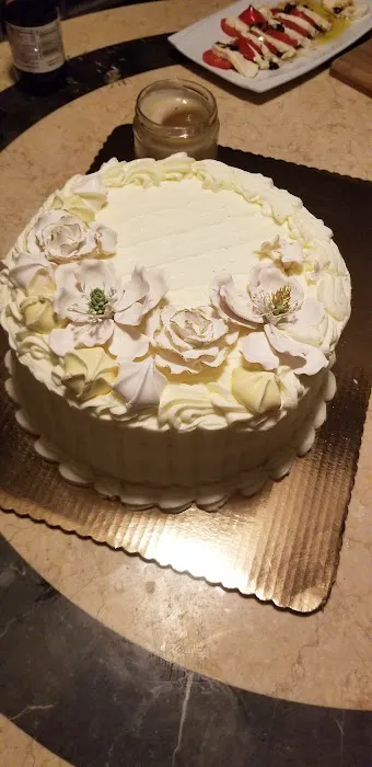 Cake Portraits Bakery & Studio Picture 8