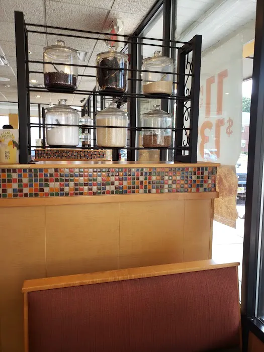 Popeyes Louisiana Kitchen Picture 2