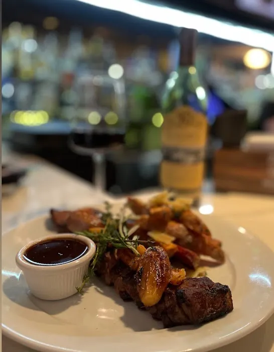 Zina's Steakhouse & Grill Picture 10