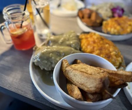 Sweet T's Southern Eatery Restaurant and Bar