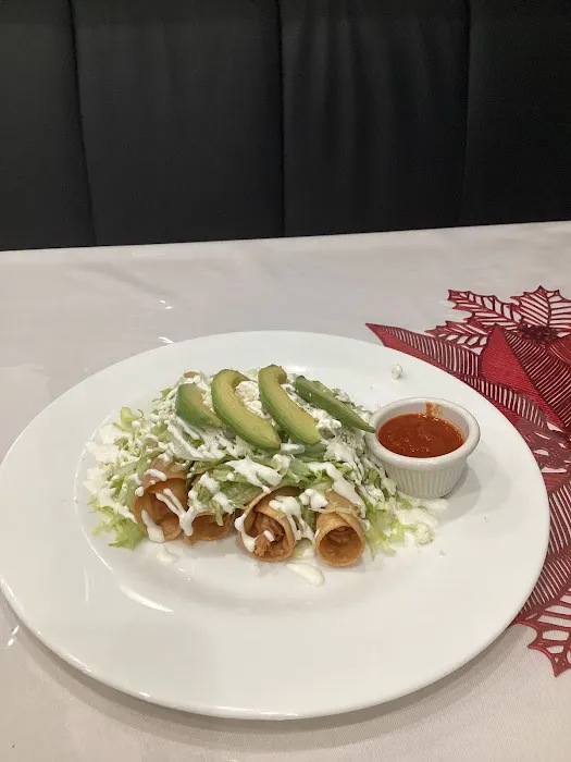 Los 3 Amigos Restaurant Picture 5