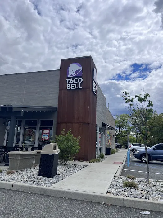 Taco Bell Picture 7