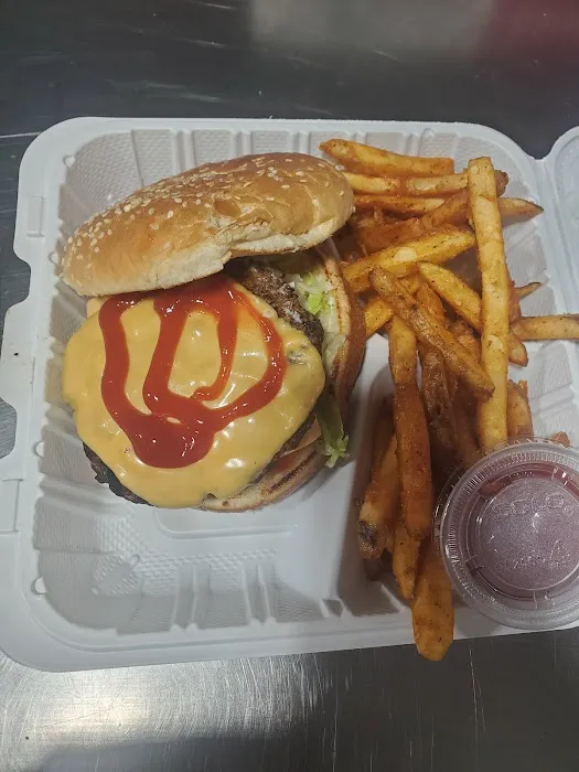 Quick Run Food Mart & Grill Picture 5