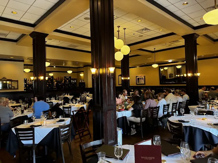 Maggiano's Little Italy Picture 9