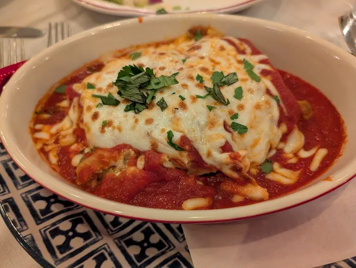 Maggiano's Little Italy Picture 8