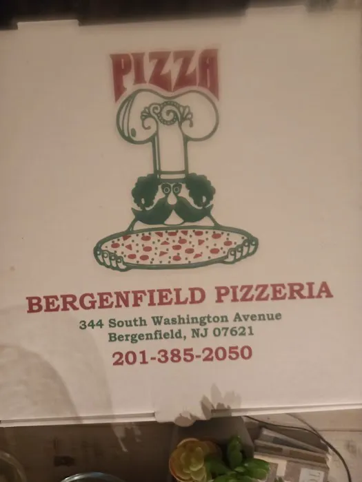 Bergenfield Pizzeria Picture 2
