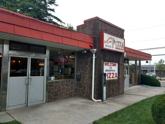 Bergenfield Pizzeria Picture 1
