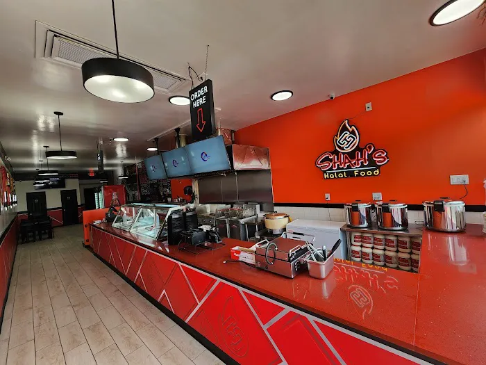 Shah's Halal Food Bergenfield Picture 10