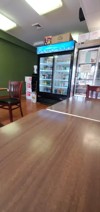 21 Deli and Grill Picture 7