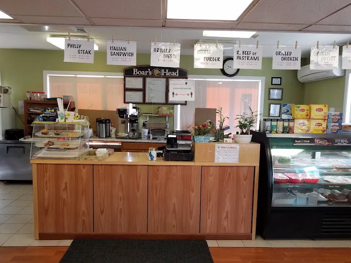 21 Deli and Grill Picture 9