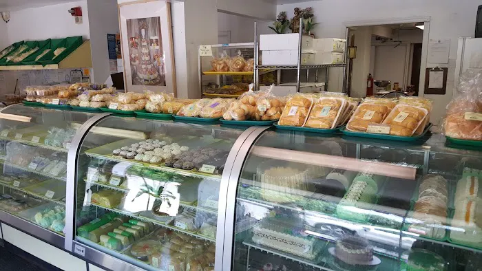 Christine's Bake Shop Picture 8