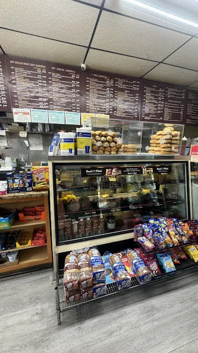 Peter's deli Picture 7