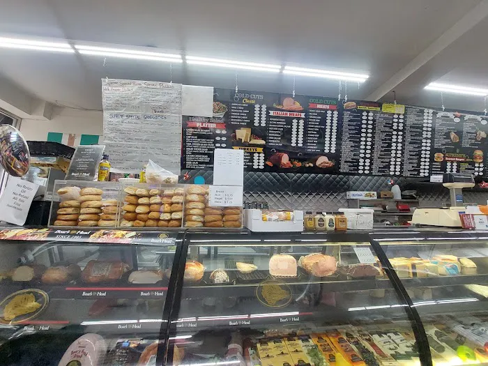 Supreme Deli & Grocery Picture 8
