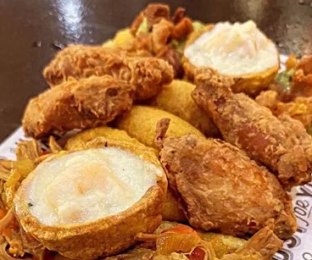 Las Delicias restaurant/ Bakery