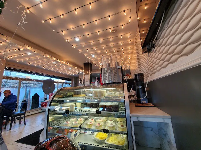 Las Delicias restaurant/ Bakery Picture 10